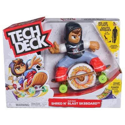 Tech Deck Shred N' Blast Motorised Fingerboard Skateboard